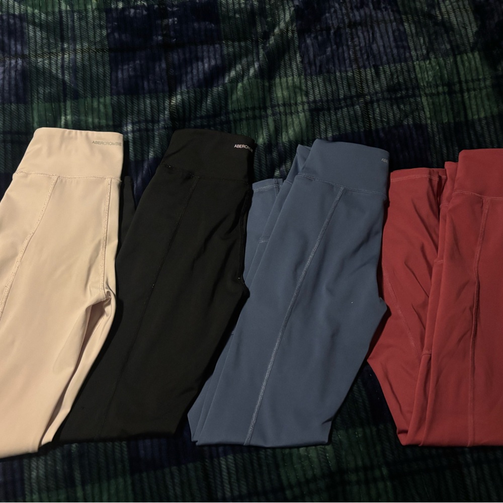 4 PAIRS abercrombie kids YPB blue, black, pink & maroon